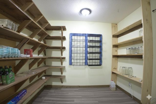 12224 Valley View Road, Mountain Grove, MO 65711