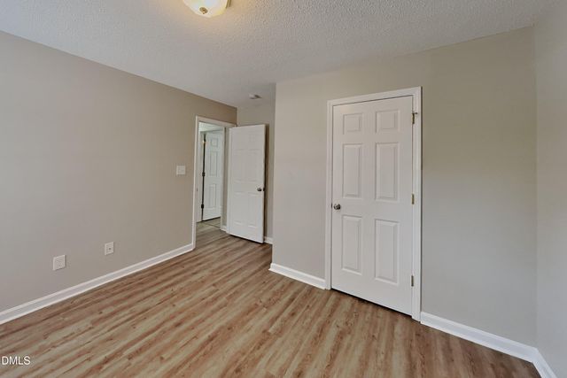 47 Spaniel Lane, Clayton, NC 27520