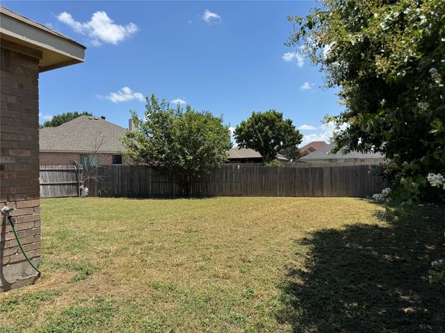 8508 Thicket Court, Fort Worth, TX 76123