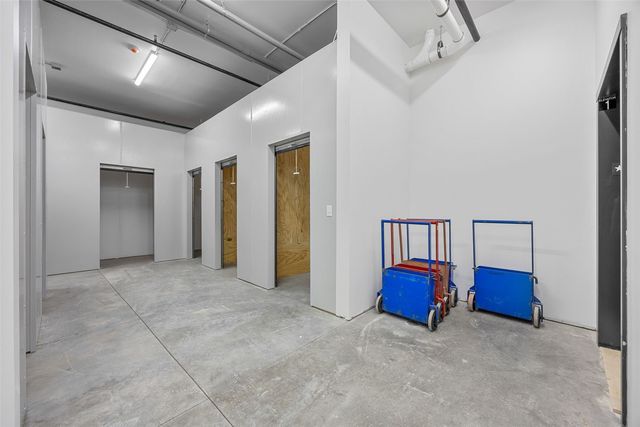 1500 Main St 205, Ely, IA 52227