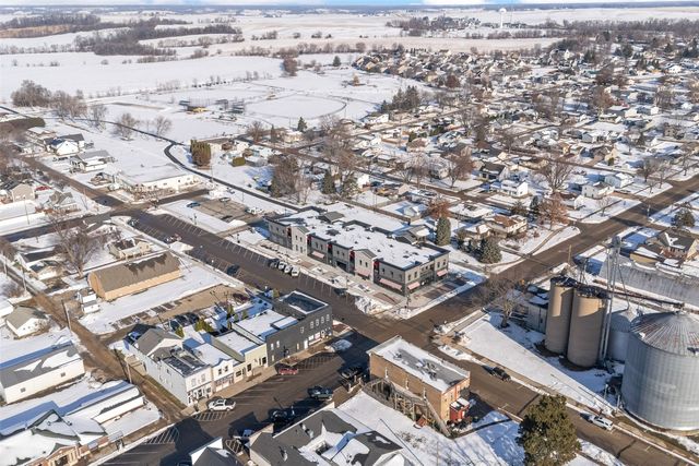 1500 Main St 205, Ely, IA 52227