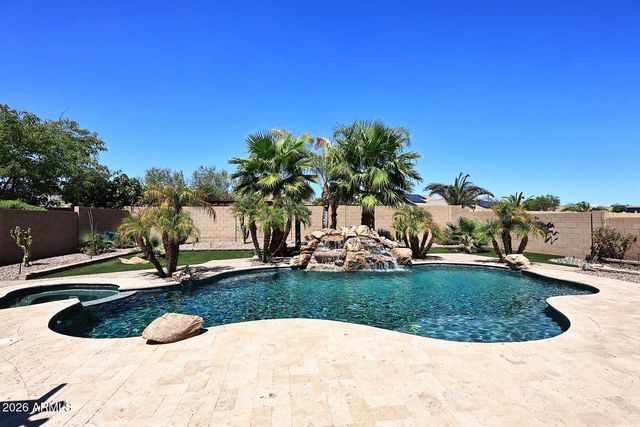 18182 W LAS PALMARITAS Drive, Waddell, AZ 85355