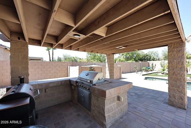 18182 W LAS PALMARITAS Drive, Waddell, AZ 85355