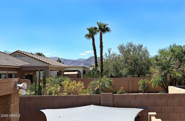 18182 W LAS PALMARITAS Drive, Waddell, AZ 85355
