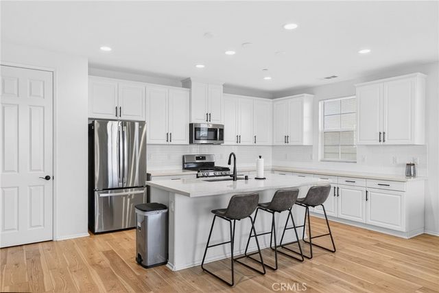 2125 E Jackman, Lancaster, CA 93535