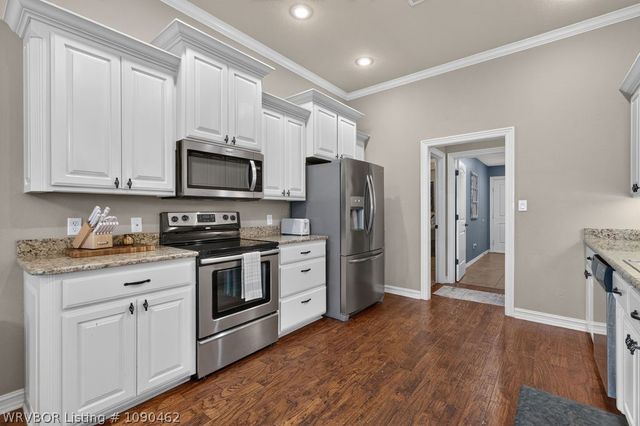 3605 Colfax Way, Greenwood, AR 72936