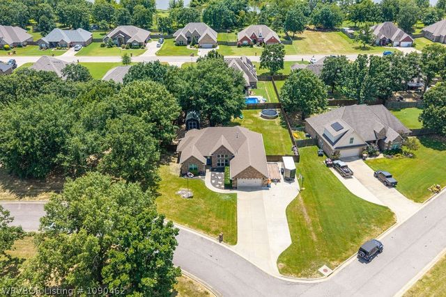 3605 Colfax Way, Greenwood, AR 72936