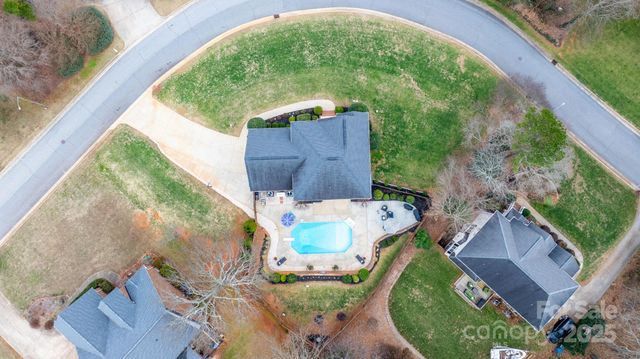 3845 Steve Ikerd Drive NE, Hickory, NC 28601