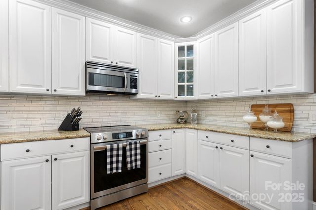 3845 Steve Ikerd Drive NE, Hickory, NC 28601