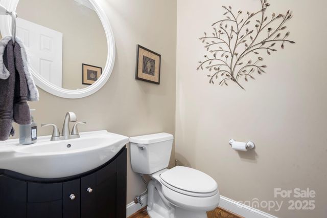 3845 Steve Ikerd Drive NE, Hickory, NC 28601