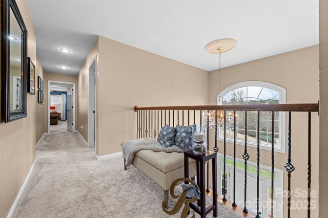 3845 Steve Ikerd Drive NE, Hickory, NC 28601