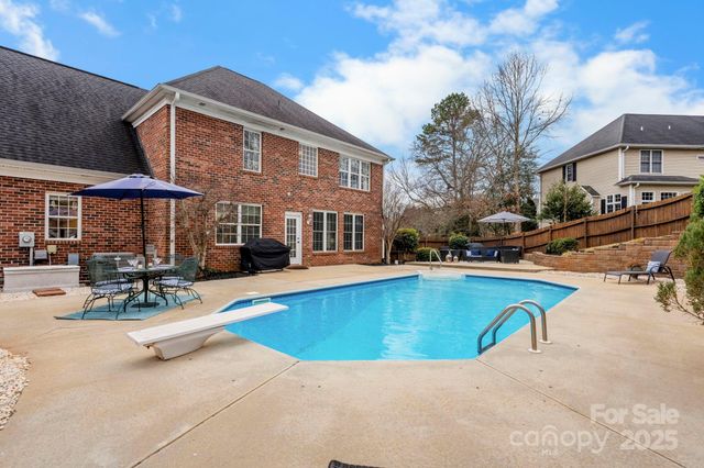 3845 Steve Ikerd Drive NE, Hickory, NC 28601