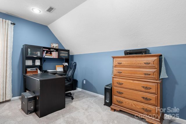 3845 Steve Ikerd Drive NE, Hickory, NC 28601