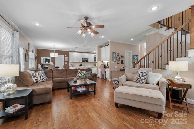 3845 Steve Ikerd Drive NE, Hickory, NC 28601