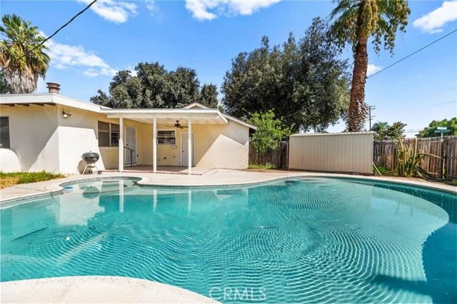 6985 Malibu Drive, Riverside, CA 92504