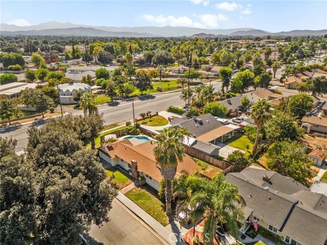 6985 Malibu Drive, Riverside, CA 92504