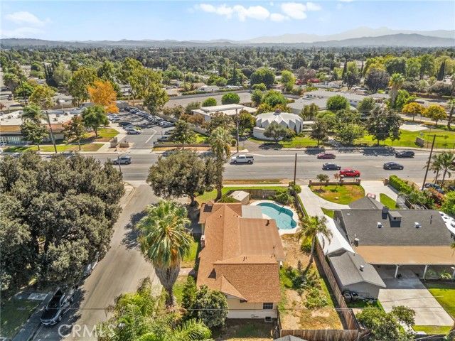 6985 Malibu Drive, Riverside, CA 92504