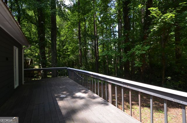 3206 Country Walk Drive, Powder Springs, GA 30127
