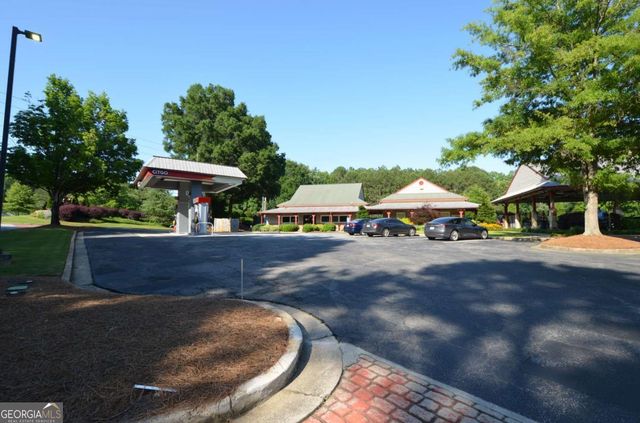 3206 Country Walk Drive, Powder Springs, GA 30127