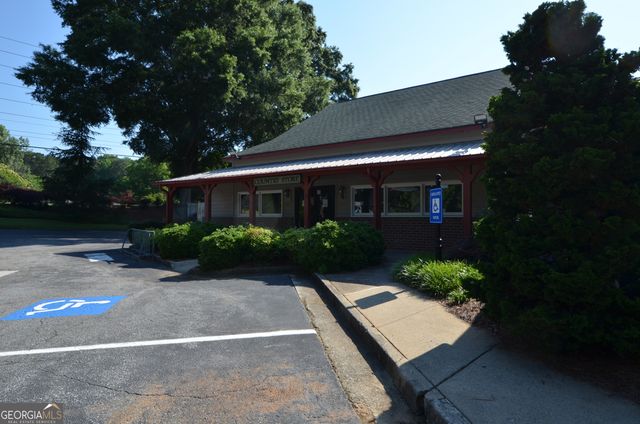 3206 Country Walk Drive, Powder Springs, GA 30127