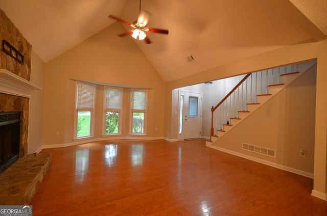3206 Country Walk Drive, Powder Springs, GA 30127