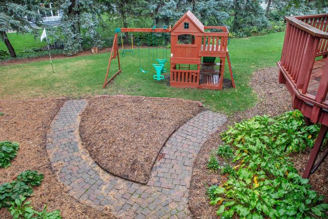 1608 Hillside Ave, Waverly, IA 50677