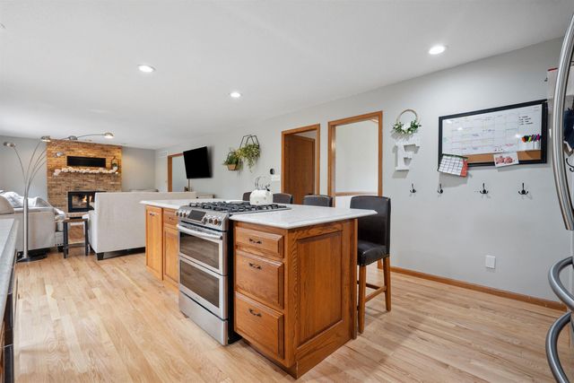 1608 Hillside Ave, Waverly, IA 50677