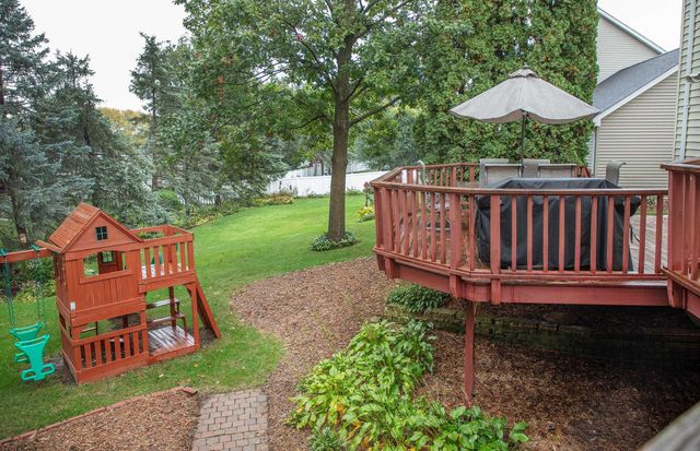 1608 Hillside Ave, Waverly, IA 50677