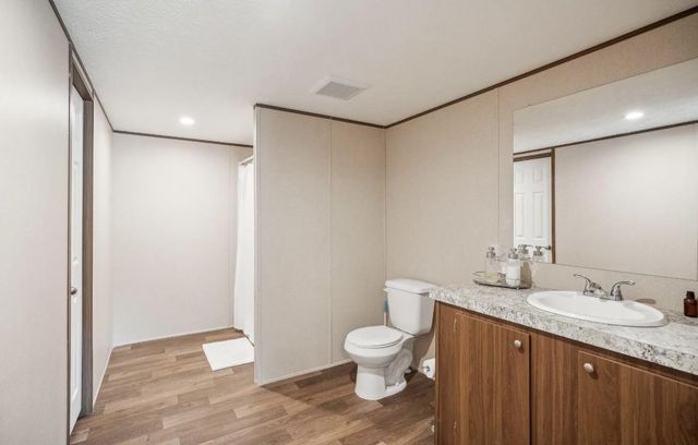 989 Ferguson LOOP, Dale, TX 78616