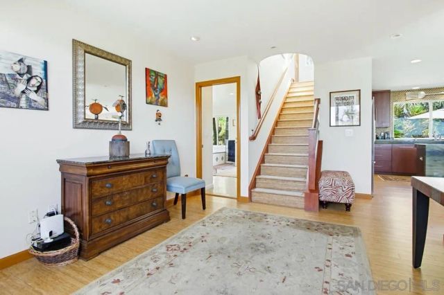 3036 Serbian, San Diego, CA 92117