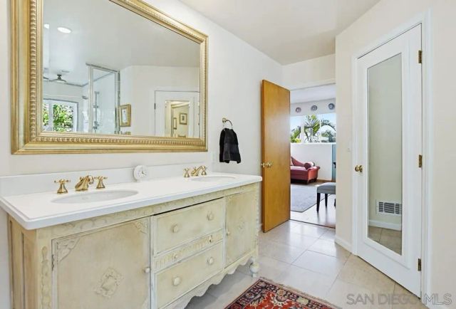 3036 Serbian, San Diego, CA 92117