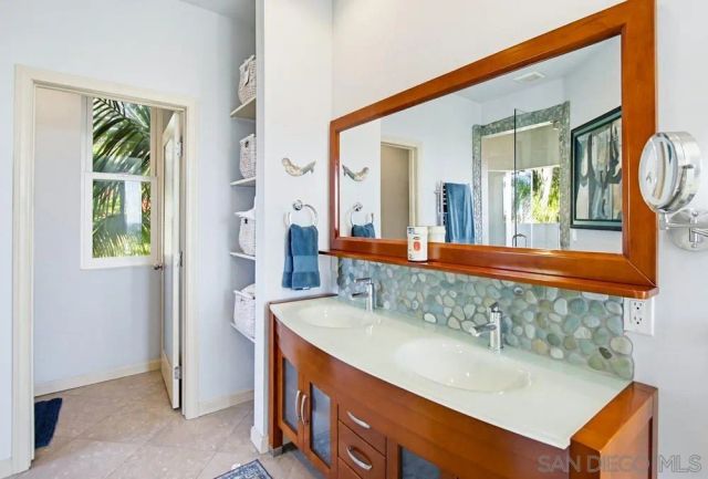 3036 Serbian, San Diego, CA 92117