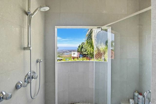 3036 Serbian, San Diego, CA 92117