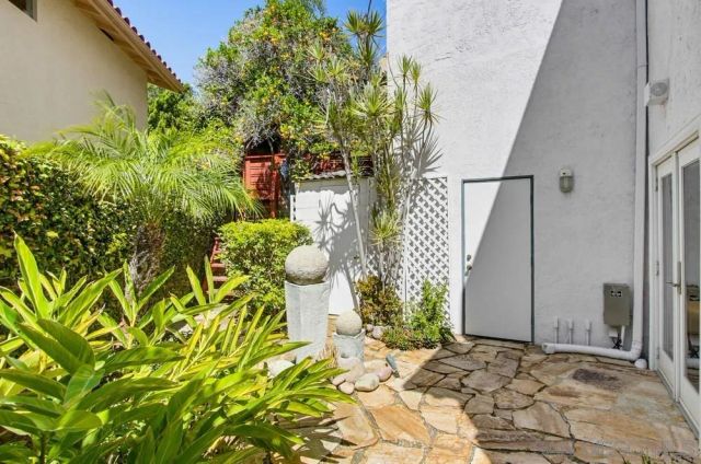 3036 Serbian, San Diego, CA 92117