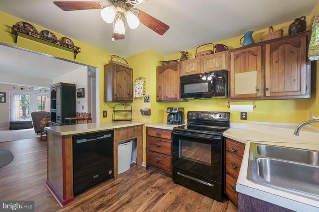 151 PEACH BASKET RD, Felton, DE 19943
