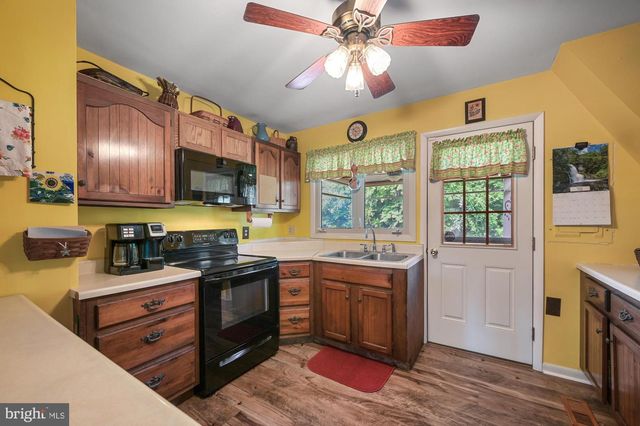 151 PEACH BASKET RD, Felton, DE 19943