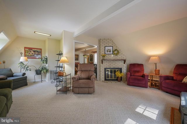151 PEACH BASKET RD, Felton, DE 19943