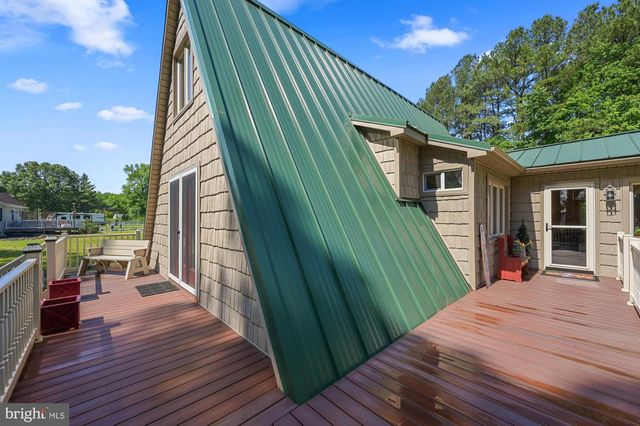 151 PEACH BASKET RD, Felton, DE 19943