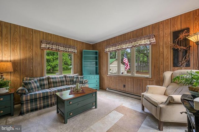 151 PEACH BASKET RD, Felton, DE 19943