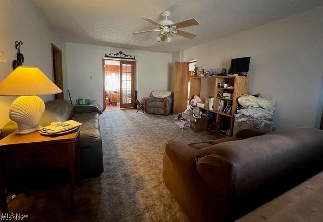 439 Port Drive, Akron, OH 44319