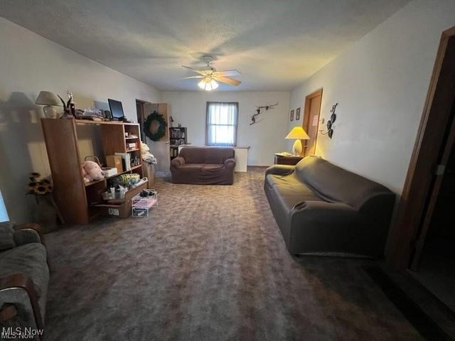 439 Port Drive, Akron, OH 44319