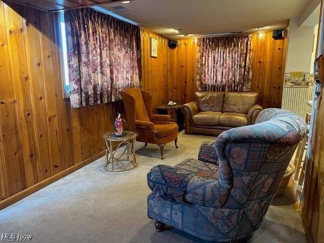 439 Port Drive, Akron, OH 44319