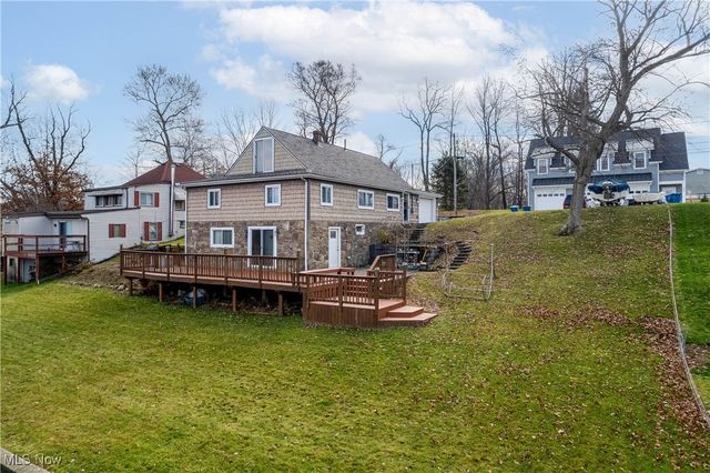 439 Port Drive, Akron, OH 44319