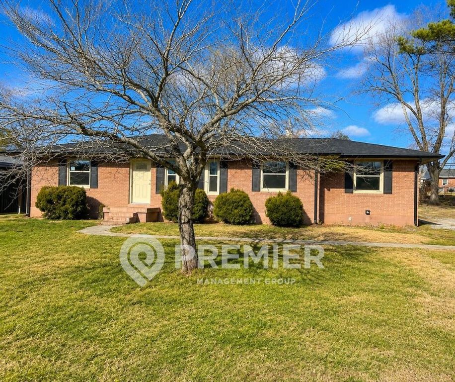 302 Malvin St, Gallatin, TN 37066