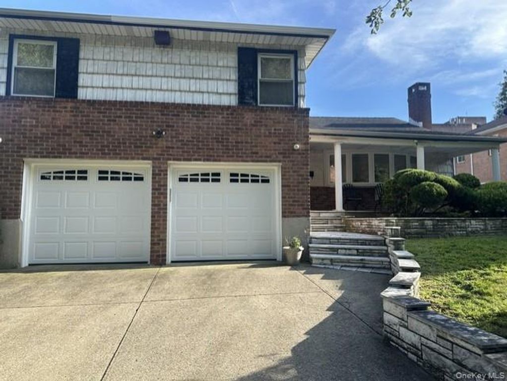 222-44 garland Drive, Bayside, NY 11364 — photo 2