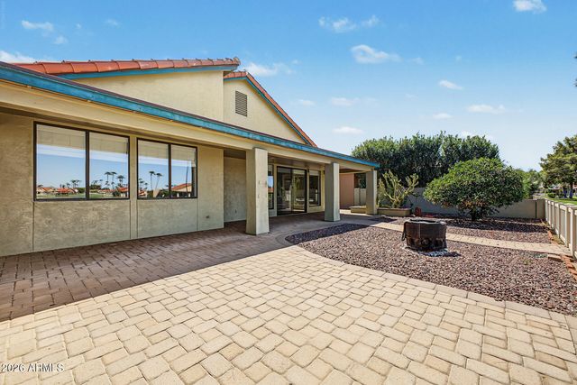 25228 S CLOVERLAND Drive, Sun Lakes, AZ 85248