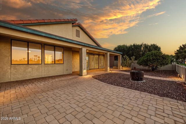 25228 S CLOVERLAND Drive, Sun Lakes, AZ 85248