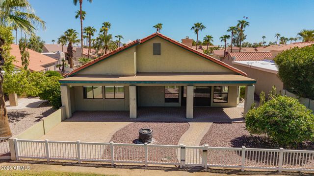 25228 S CLOVERLAND Drive, Sun Lakes, AZ 85248