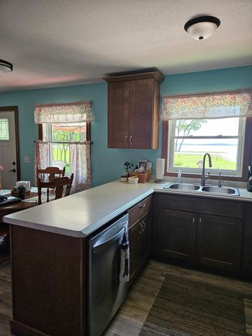 608 Lakeshore Drive, Freeborn, MN 56032