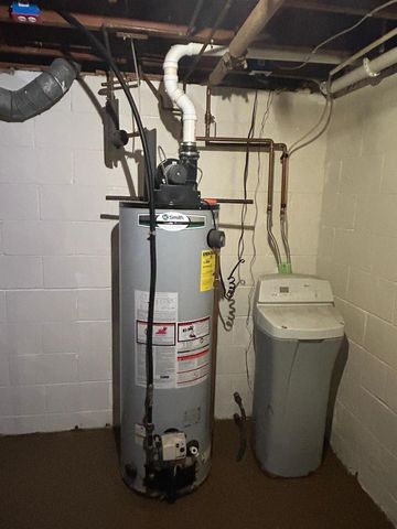 608 Lakeshore Drive, Freeborn, MN 56032